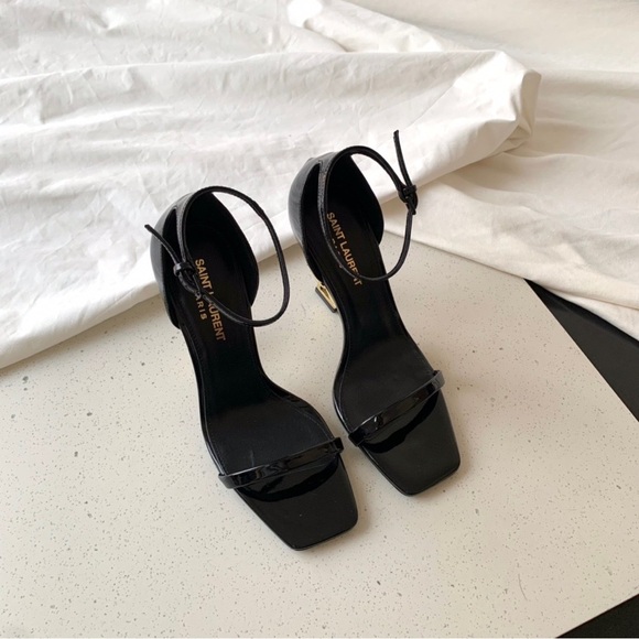 Saint Laurent black women's shoes - Picture 2 of 3